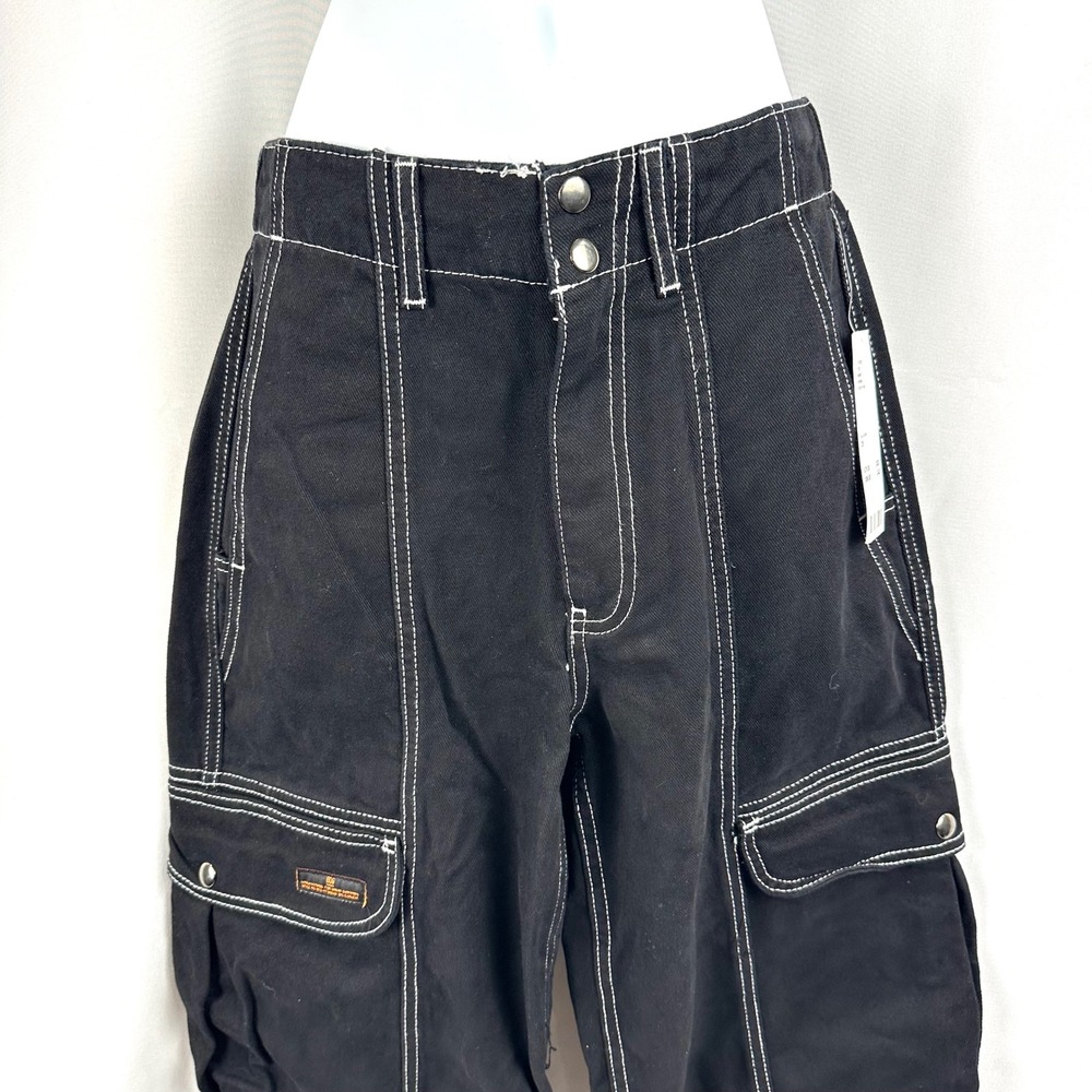 NWT BDG Baggy Cargo 100% Cotton Contrast Stitch High Rise Pant Women 25 Blk Goth